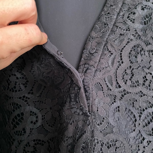 Lilly Pulitzer- lace split neck onyx black blouse flirty pouf sleeve Jaclynne L - Picture 7 of 16